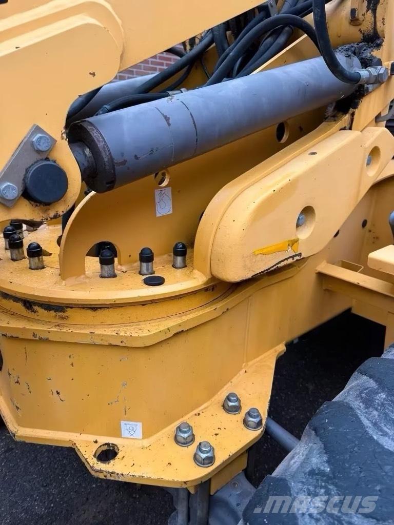 Ahlmann AS 90 Pale gommate