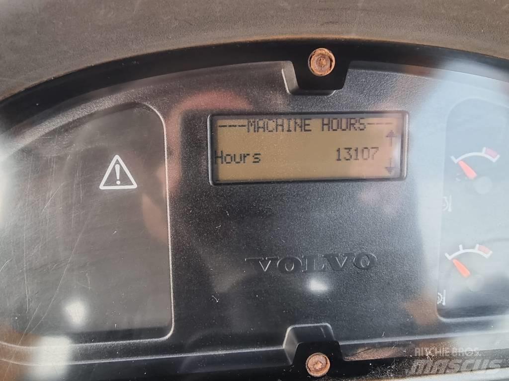 Volvo L 150 E Pale gommate