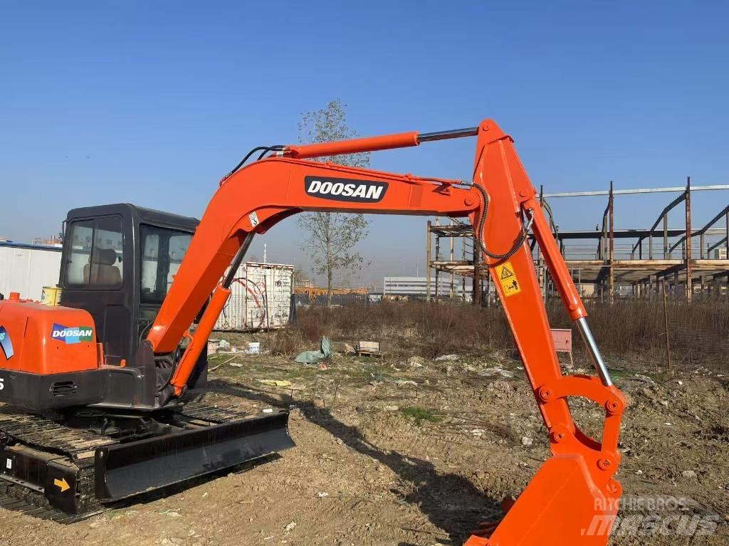 Doosan DH 55 Miniescavatori