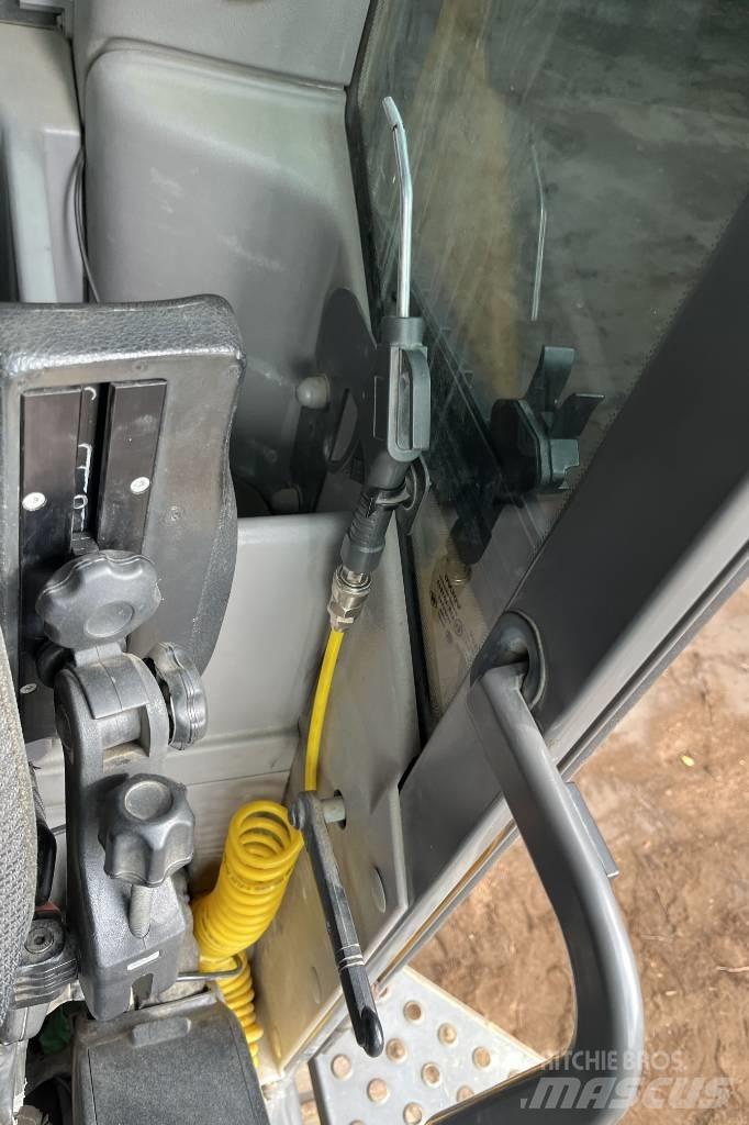 Volvo EC 300 EL Escavatori cingolati