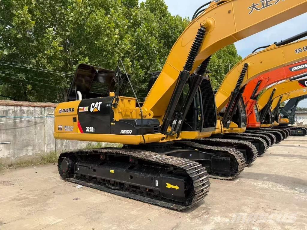 CAT 324 Escavatori cingolati