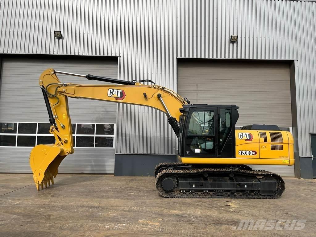 CAT 320D3 GC Escavatori cingolati