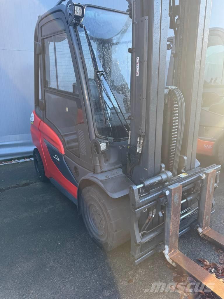Linde H30D-01 Carrelli elevatori diesel