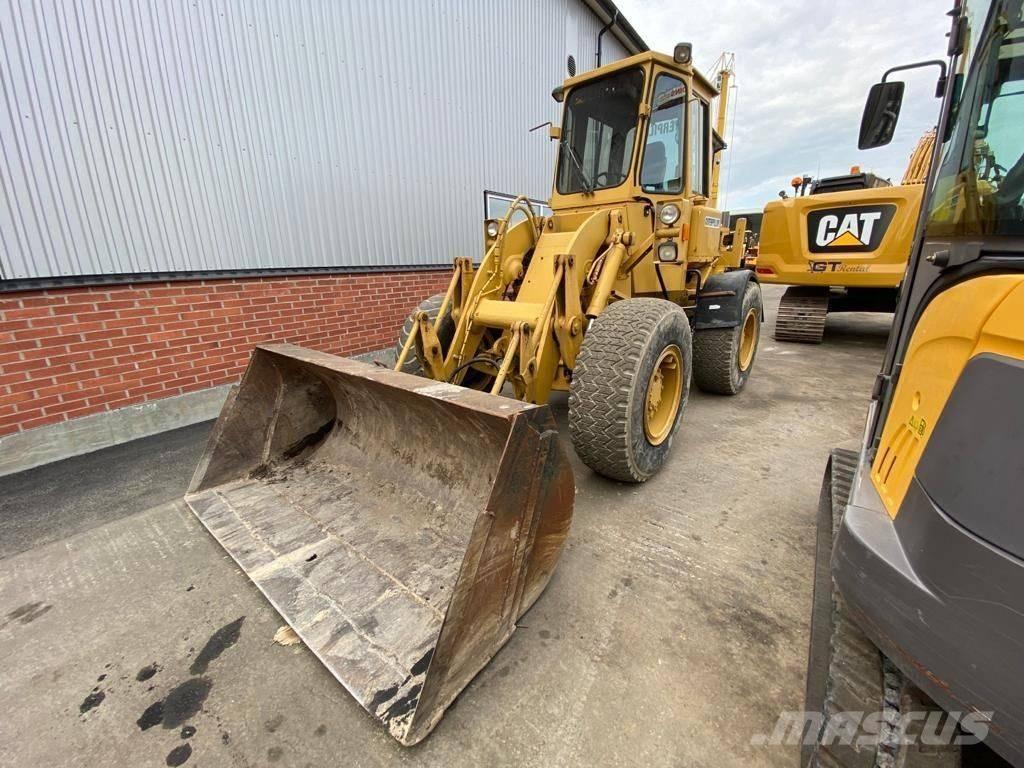 CAT 920 Pale gommate