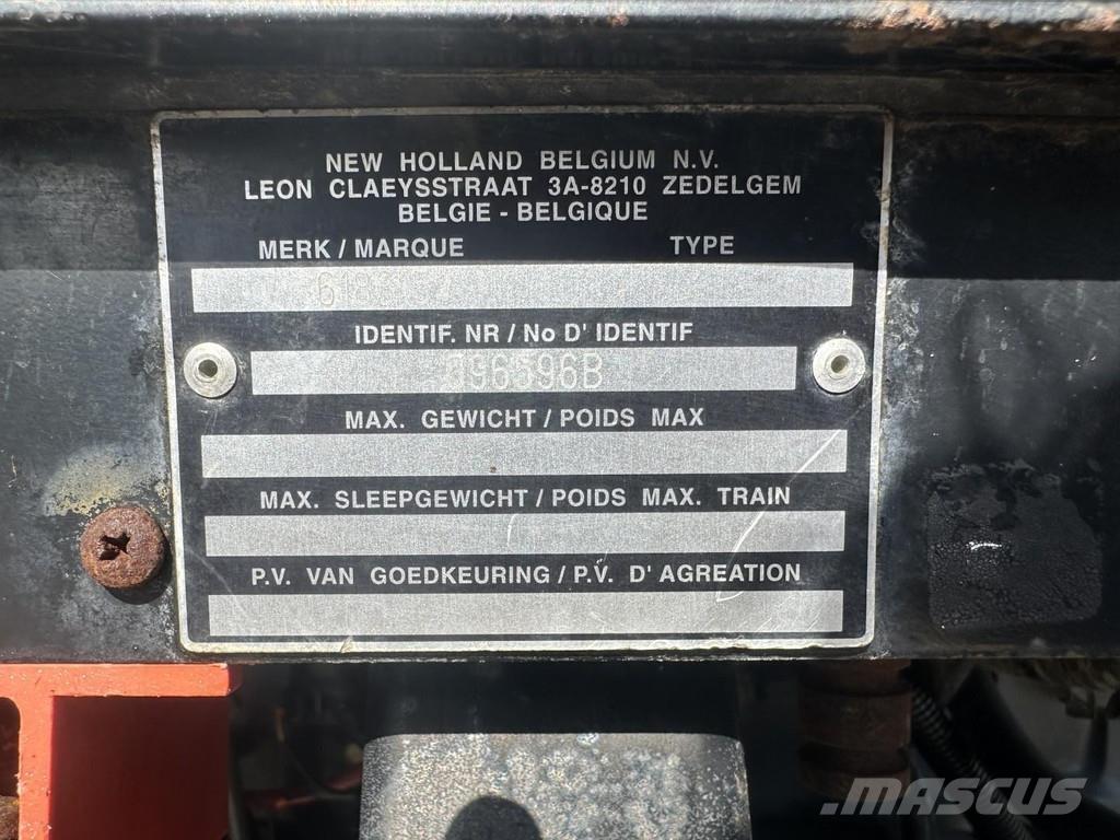 New Holland TS 90 Trattori