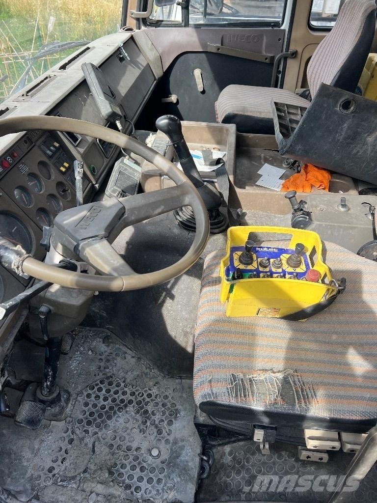 Iveco 330-36 H Autopompe per calcestruzzo