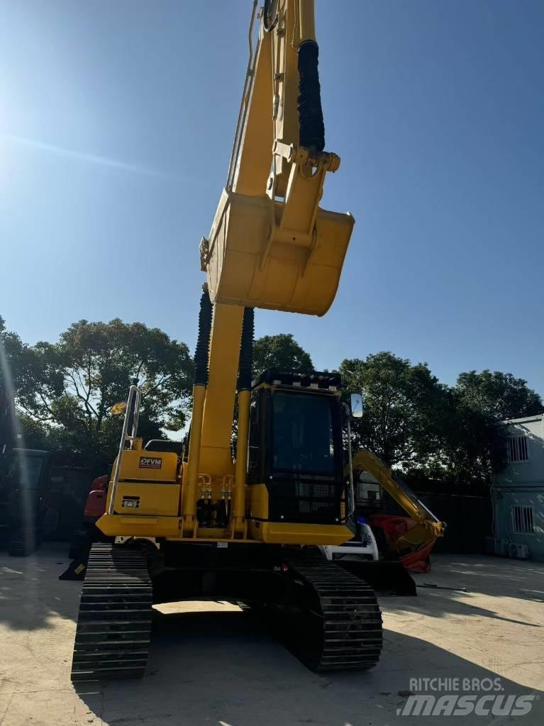 Komatsu PC 200-8 Escavatori cingolati