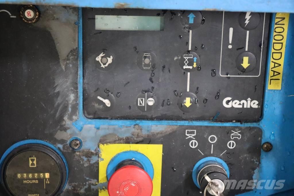 Genie GS2668RT Piattaforme a pantografo