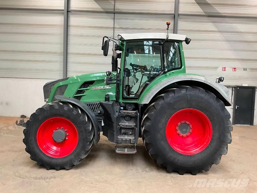 Fendt 828 Vario TMS Trattori