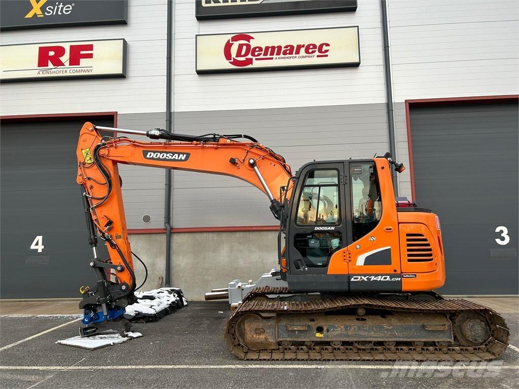 Doosan DX140LCR-5 Escavatori cingolati