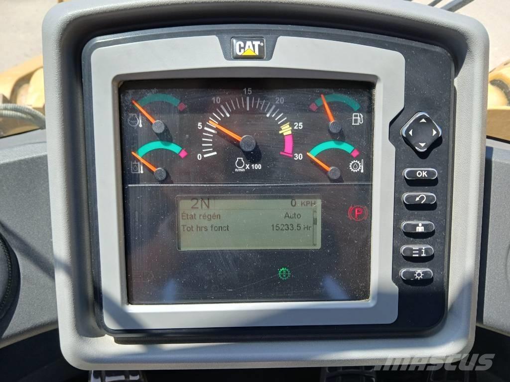 CAT 972 K Pale gommate