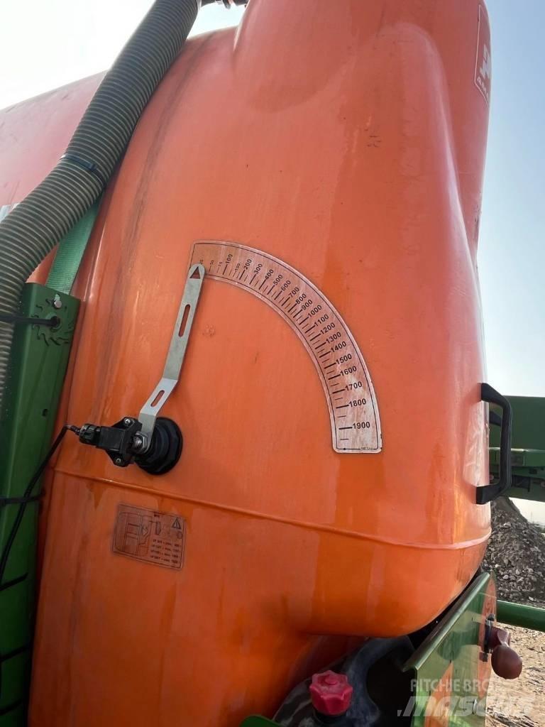 Amazone UF 1801 Irroratori montati