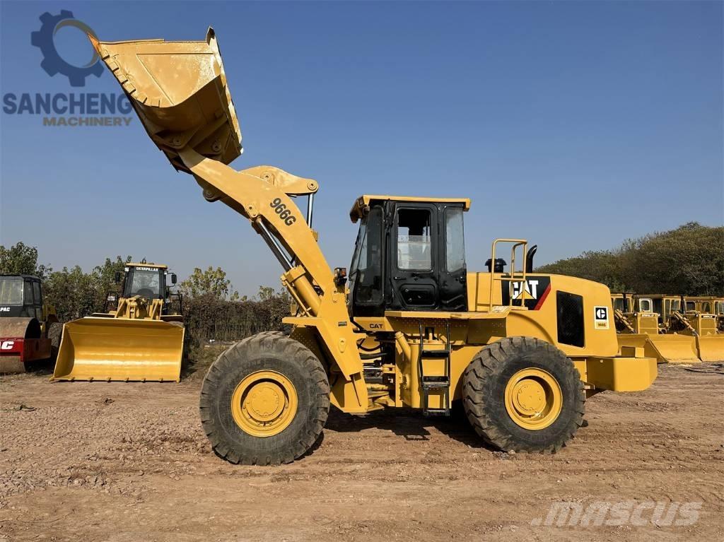 CAT 966 G Pale gommate