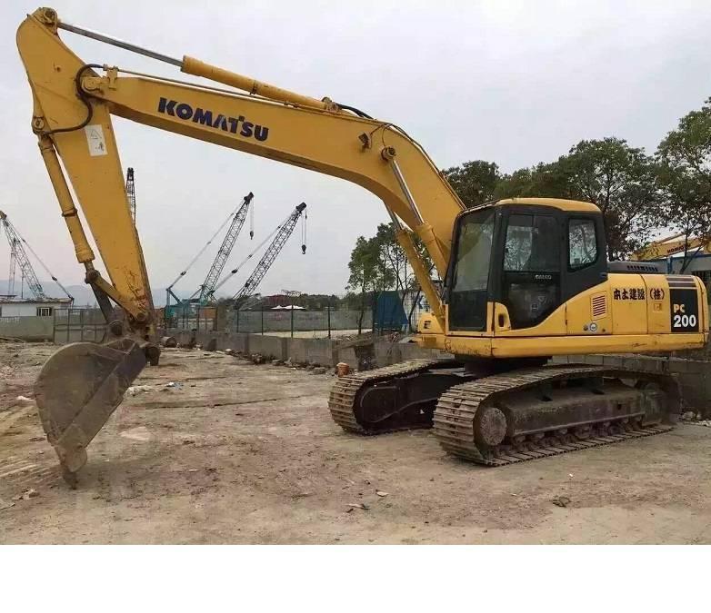 Komatsu pc200-7 Escavatori cingolati