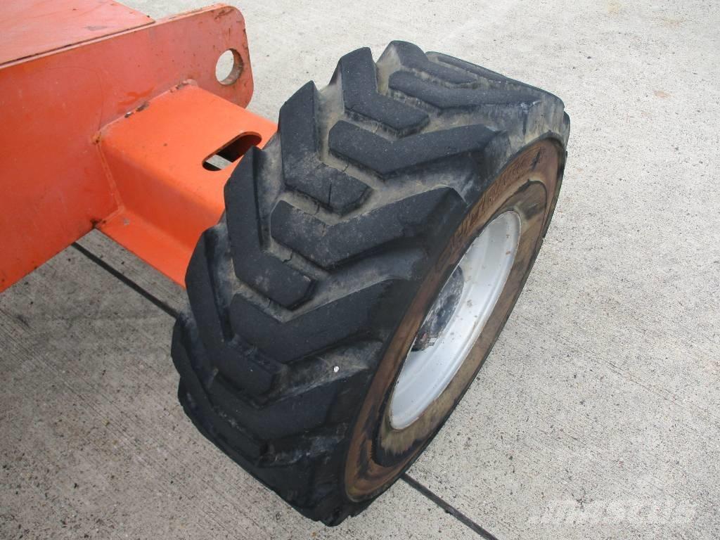 JLG 460SJ (867) Piattaforme a braccio telescopico