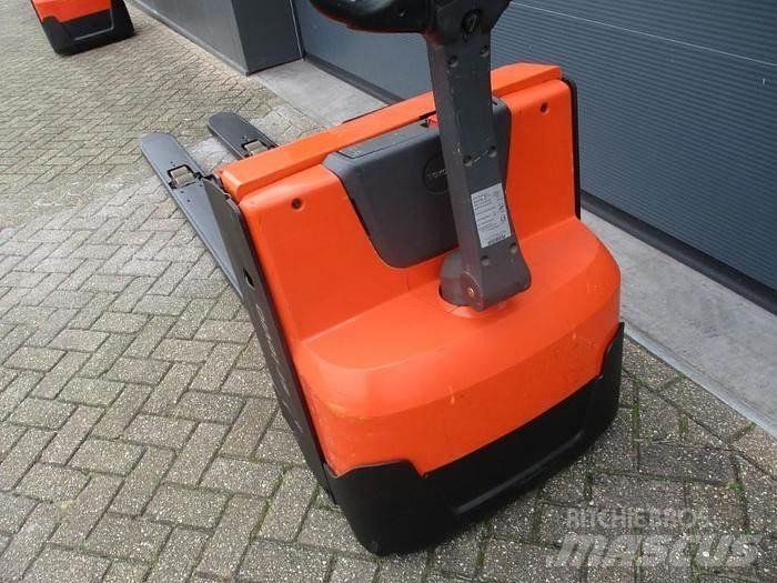 Toyota LWE 250 Transpallet manuale