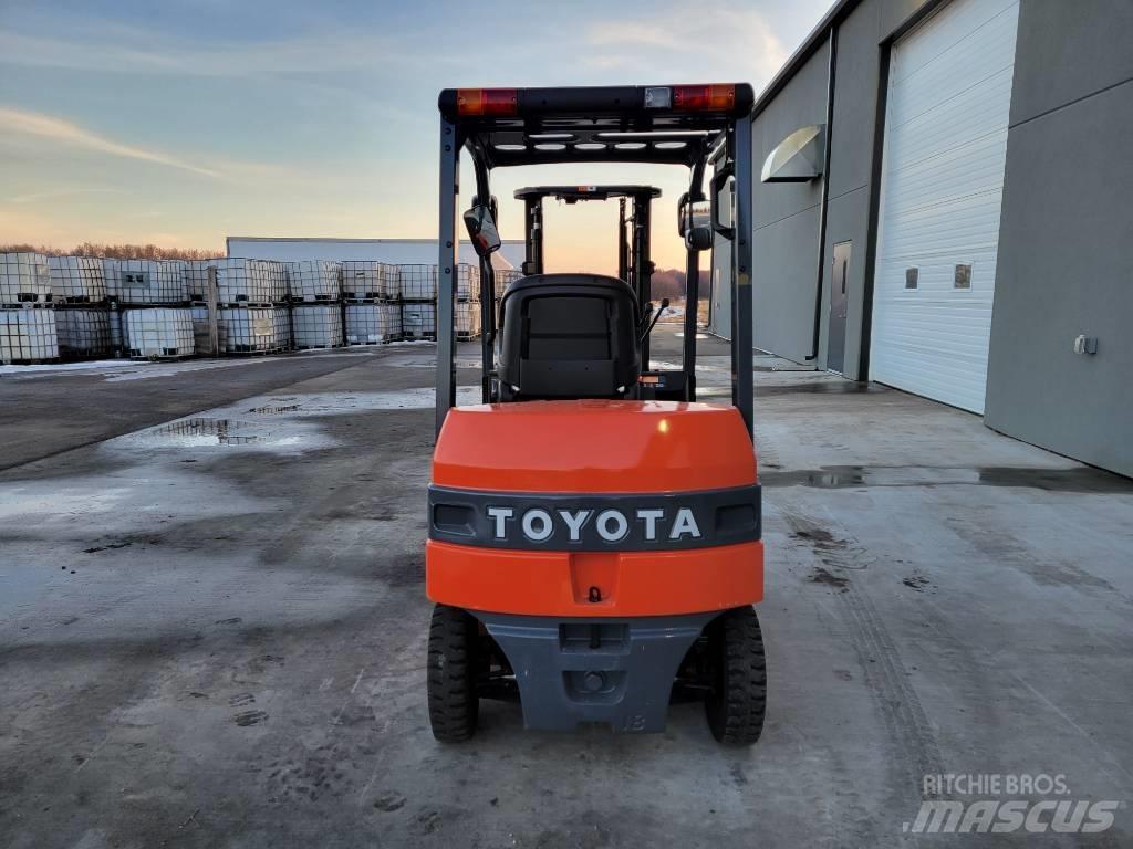 Toyota 8FB25 Carrelli elevatori elettrici