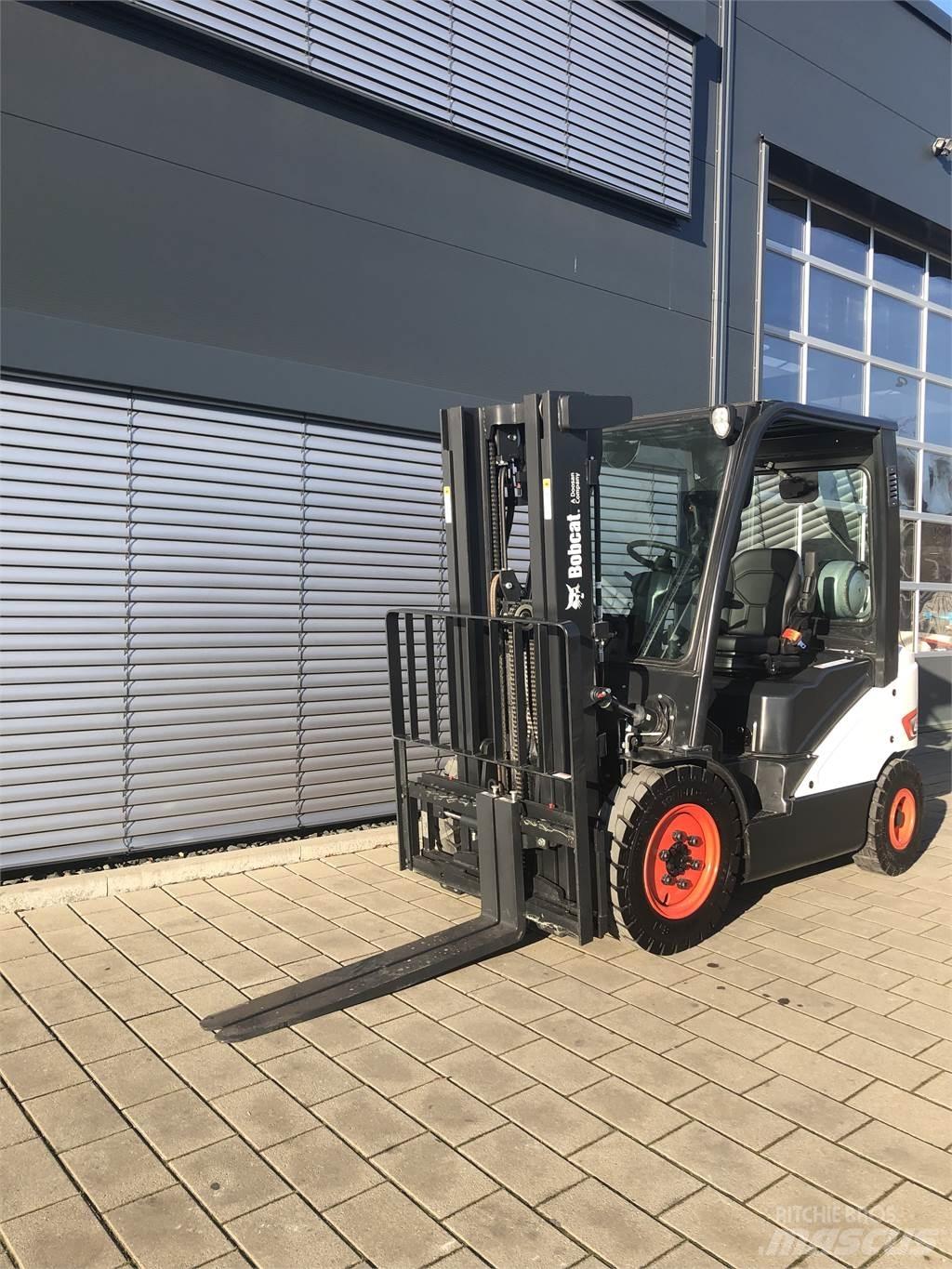  G20E-7 Carrelli elevatori GPL