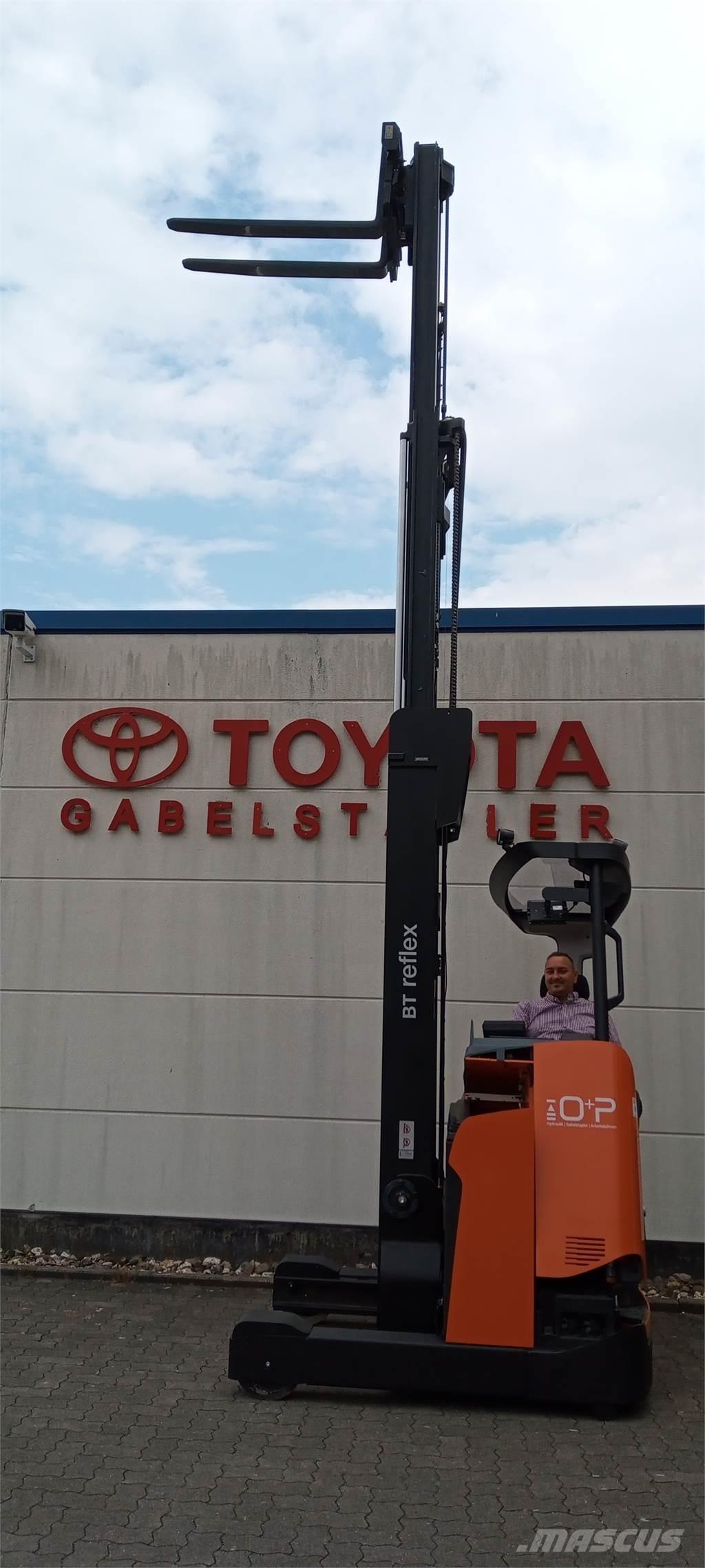 Toyota RRE 160H Carrello retrattile