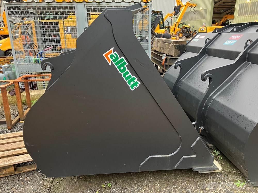 Volvo L 120 F Pale gommate