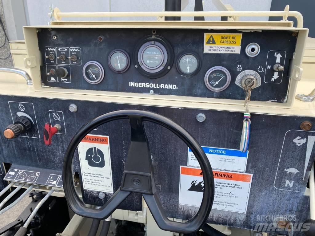 Ingersoll Rand 340T Finitrici