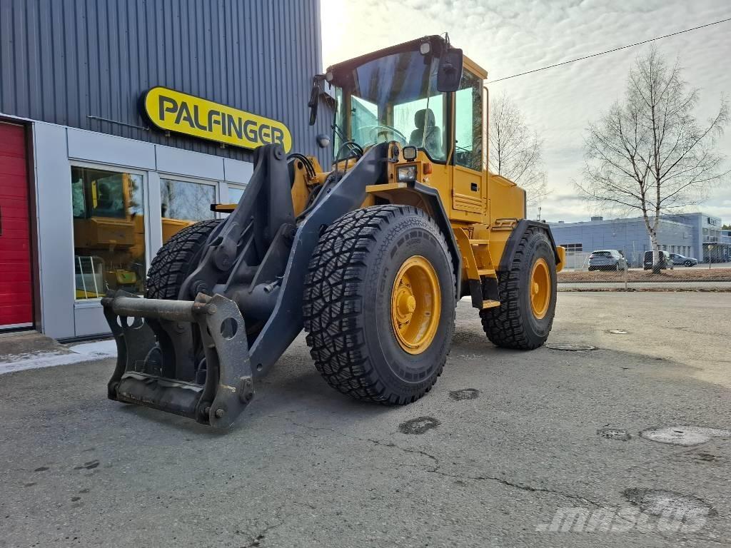 Volvo L70B Pale gommate
