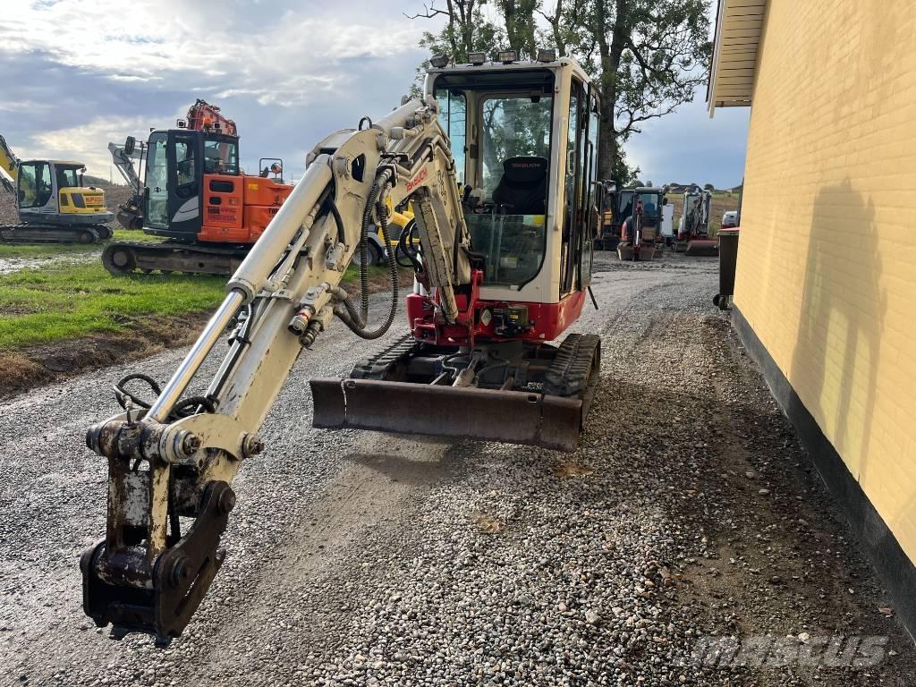 Takeuchi TB 225 Miniescavatori