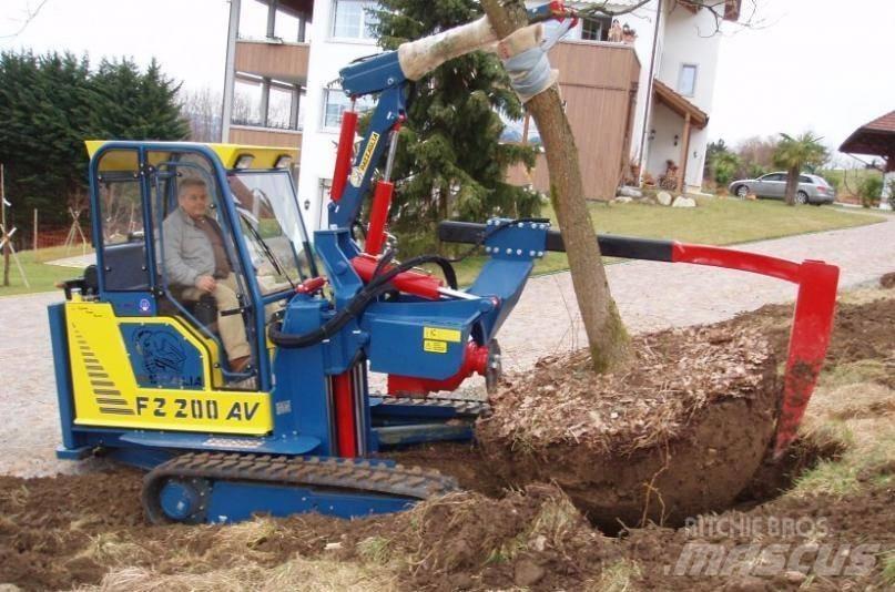  Pazzaglia FZ 200 AV Manutenzione verde e strade – Altro