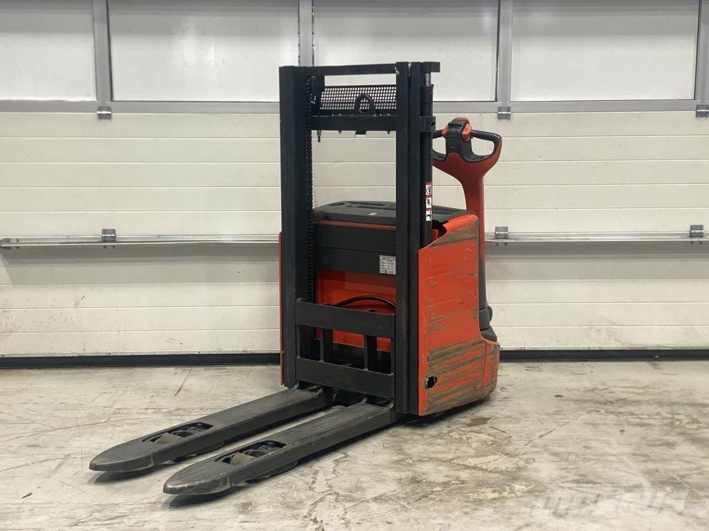 Linde L12 I Transpallet uomo a terra