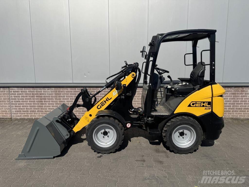 Gehl AL230 Pale gommate