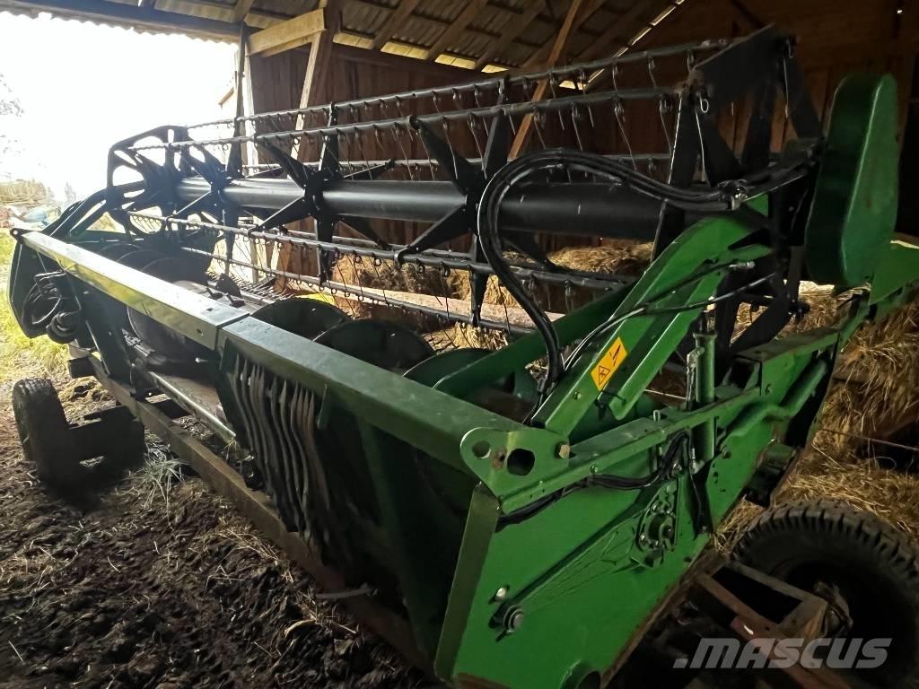 John Deere 1470 Mietitrebbiatrici