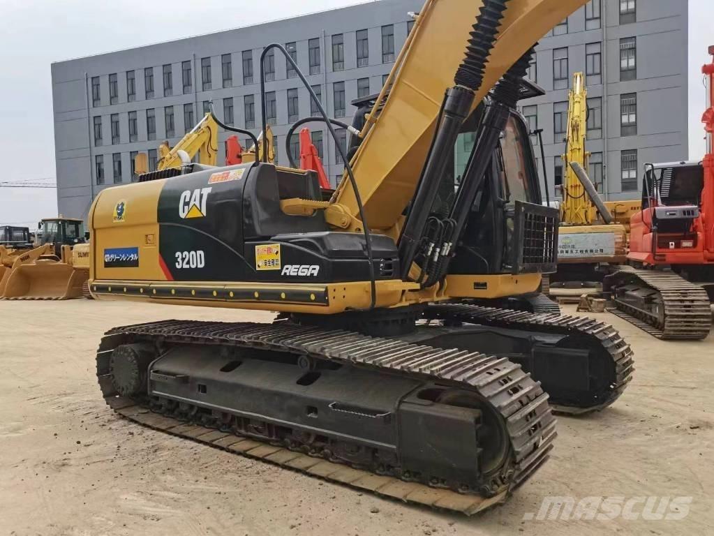 CAT 320 D Escavatori cingolati
