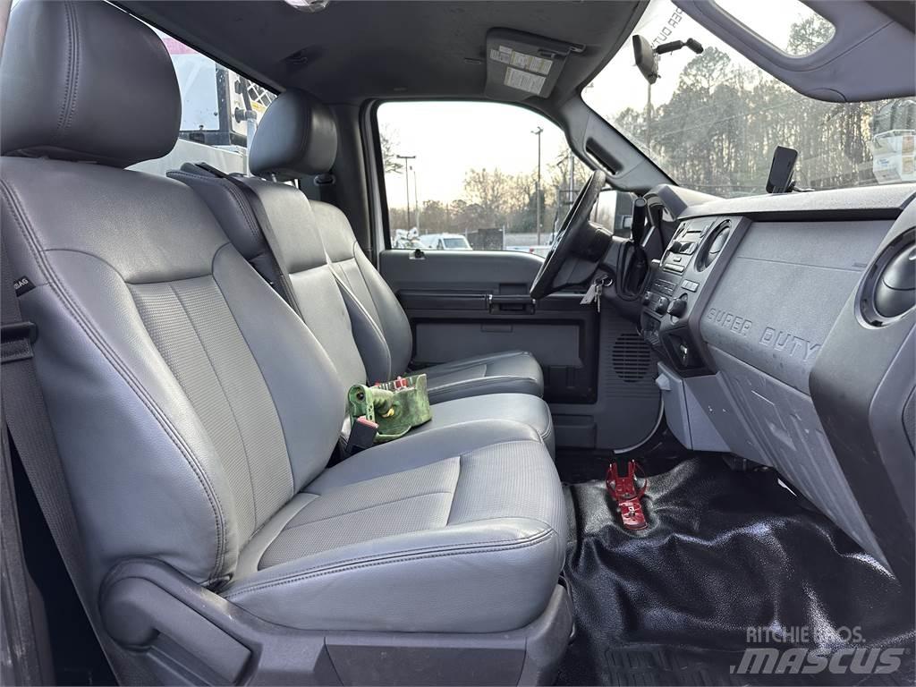 Ford F550 Veicoli municipali