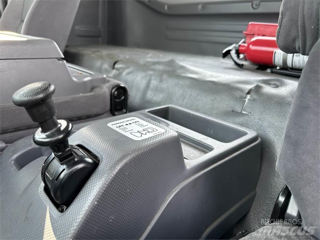 Isuzu FTR Camion altro