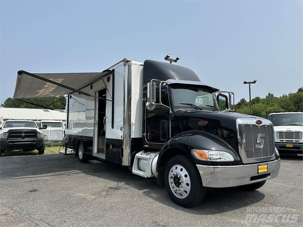Peterbilt 337 Camion altro
