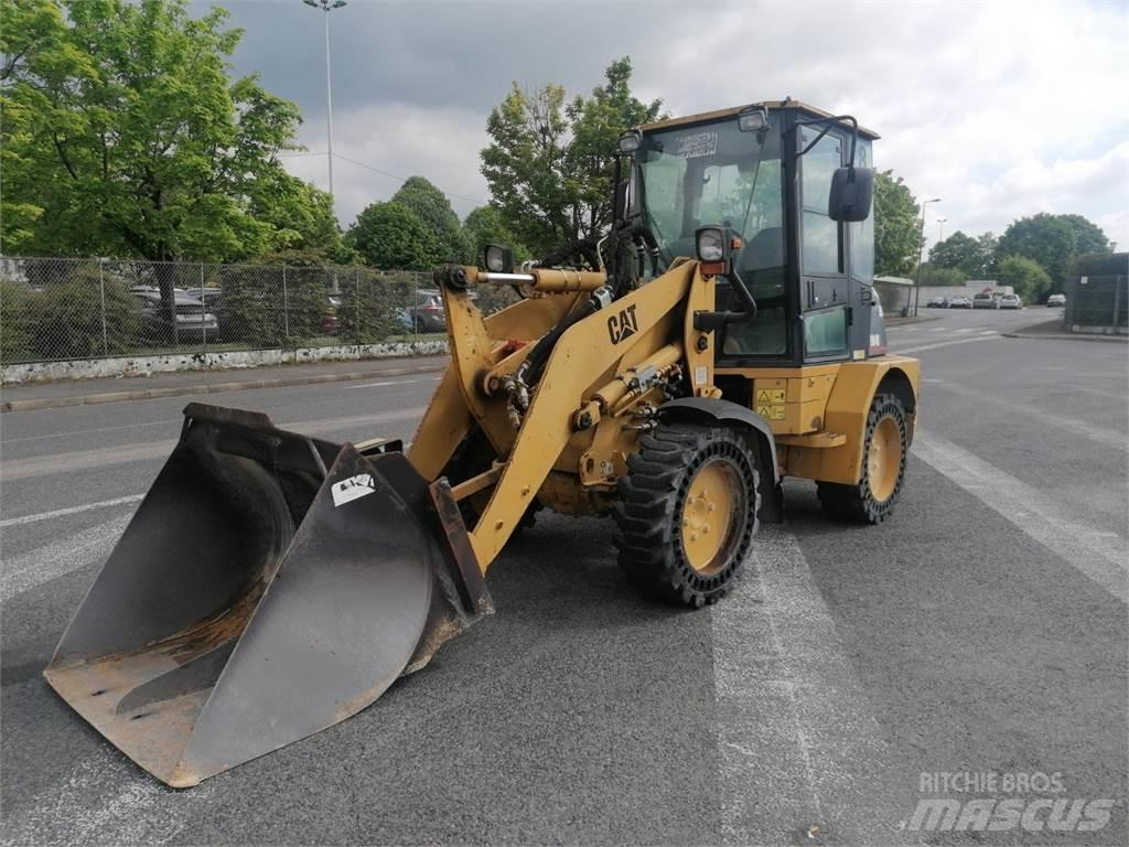 CAT 904B Altri macchinari per caricamento e scavo