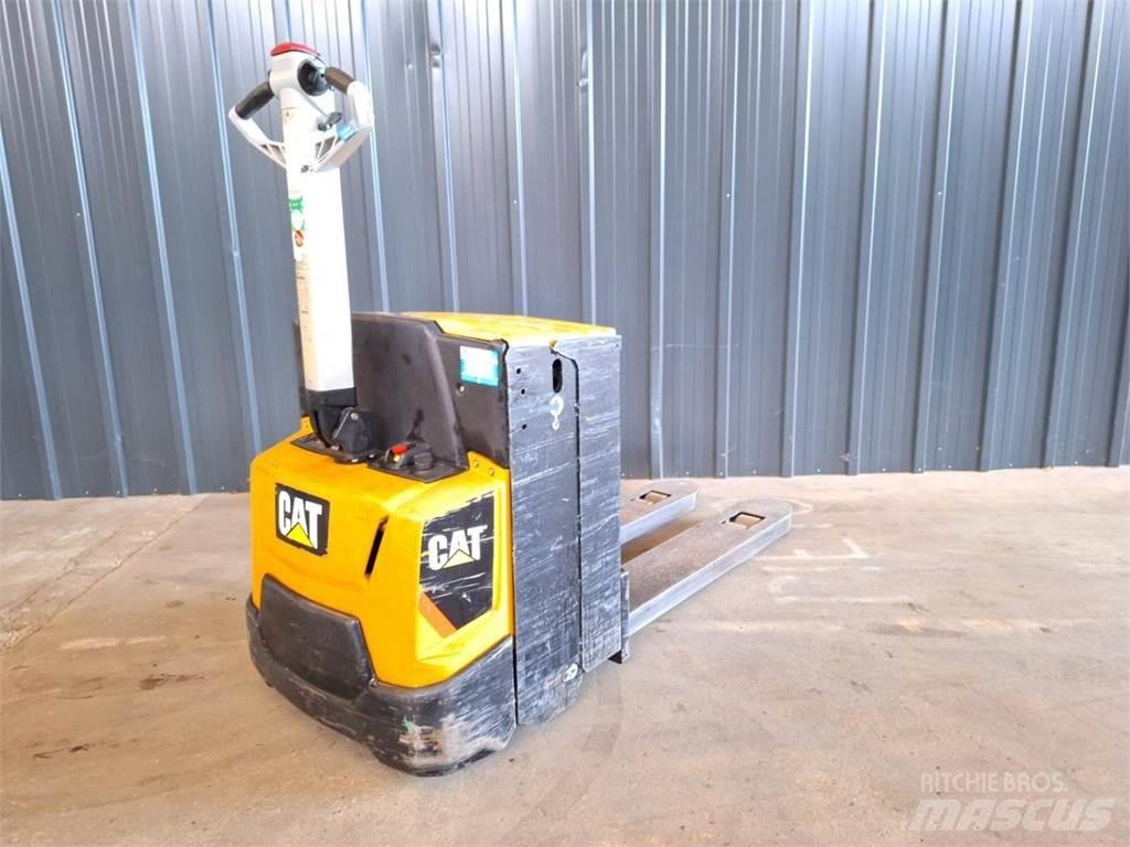 CAT NPP20N2E Transpallet uomo a terra