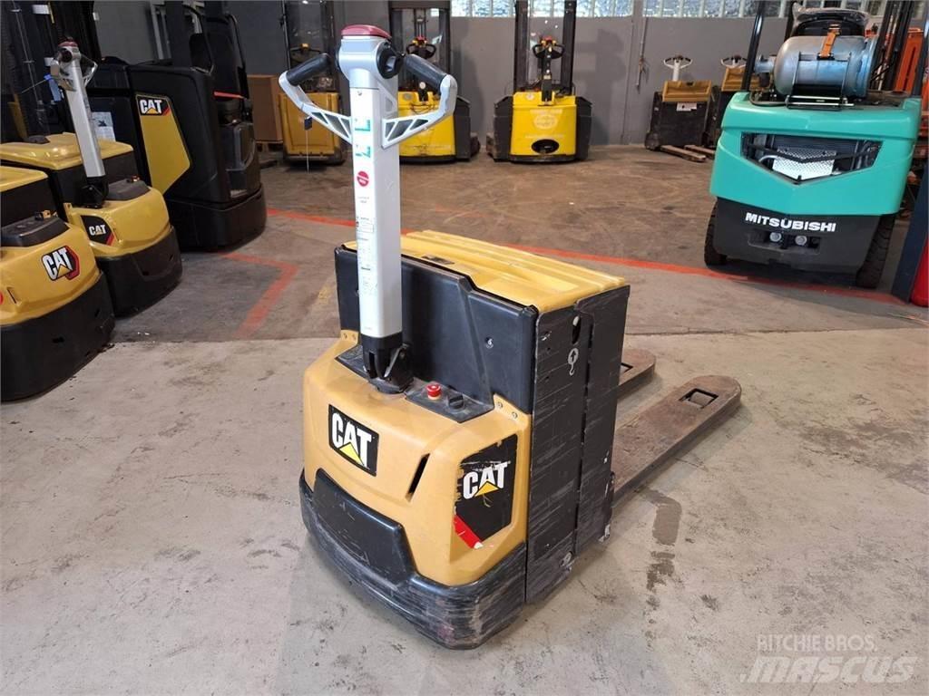 CAT NPP20N2E Transpallet uomo a terra