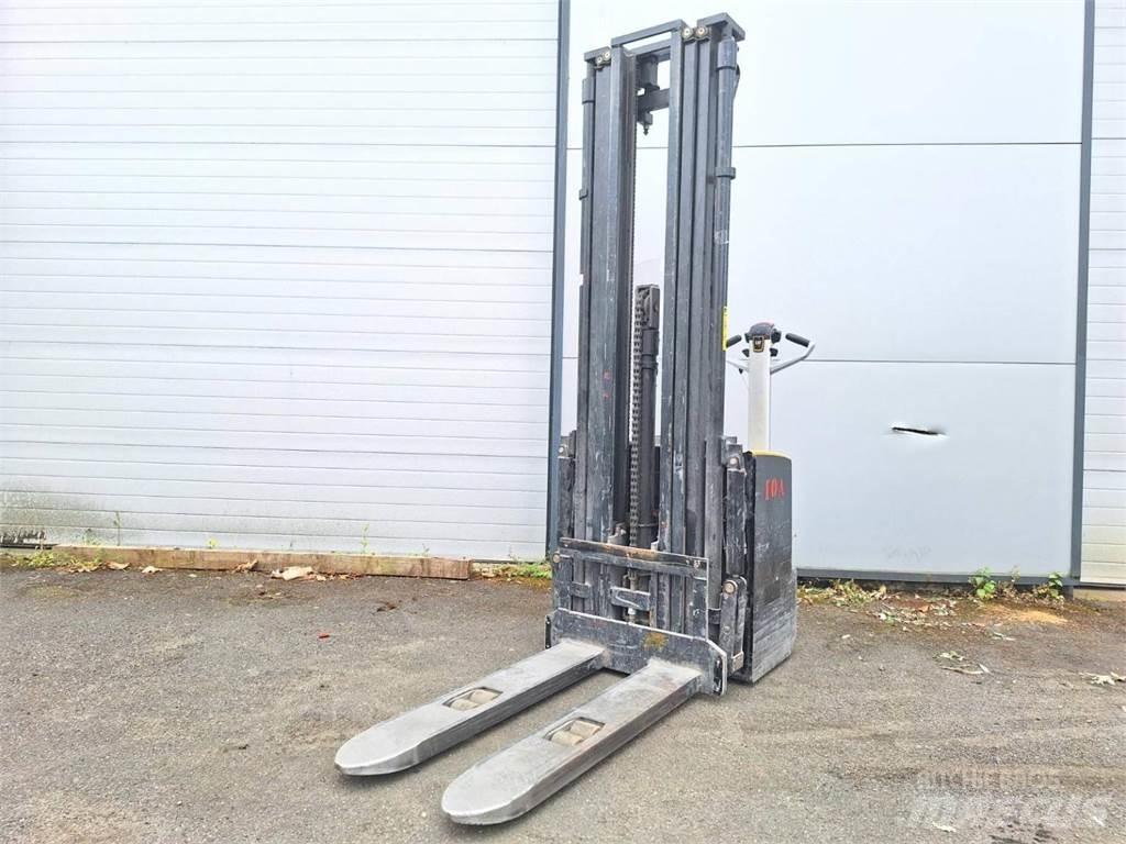 CAT NSP16N2 Transpallet uomo a terra