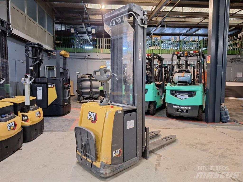 CAT NSV16P Carelli stoccatori  automatici-usati