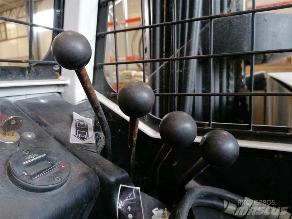 Combilift ESA30 Carico laterale