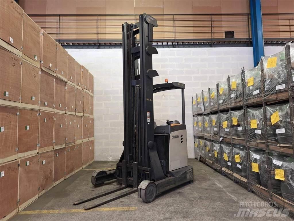 Crown ESR 5260 Carrello retrattile