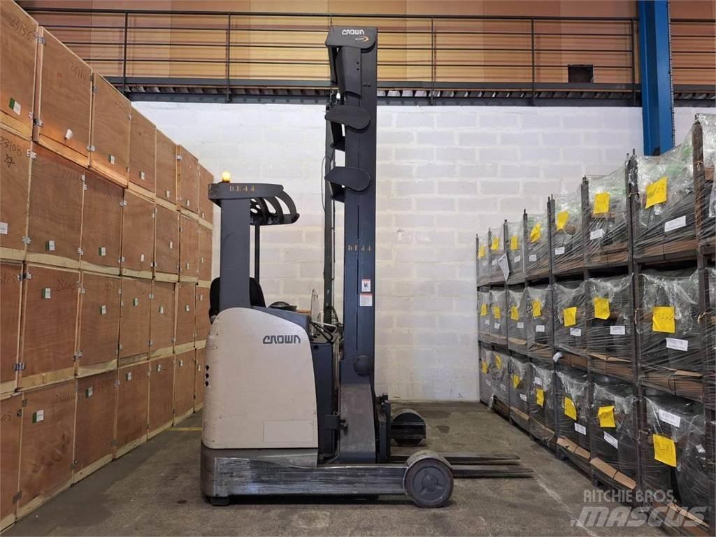 Crown ESR 5260 Carrello retrattile