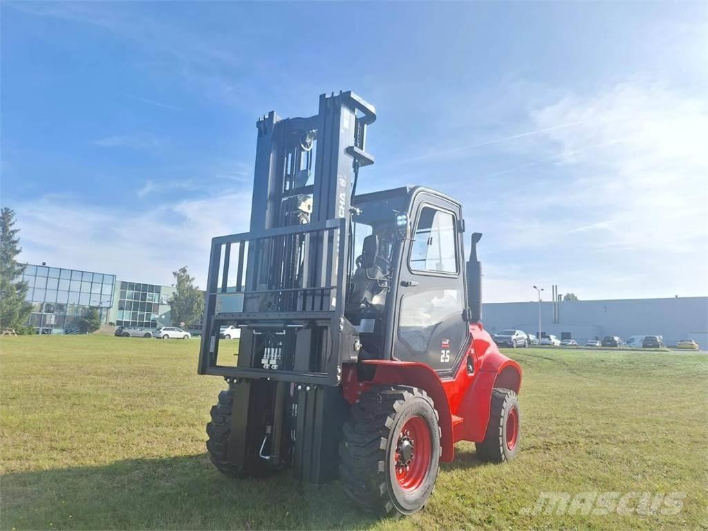 Hangcha TT25-2 Elevatore per esterni