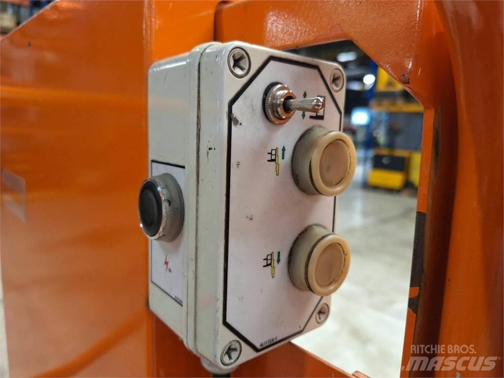 JLG TOUCAN DUO Piattaforme cingolate, Piattaforme a ragno e Montacarichi