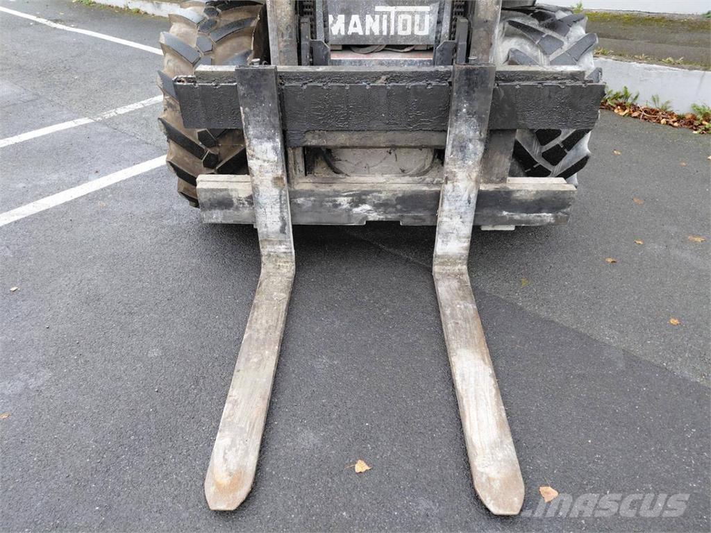 Manitou MC50 Elevatore per esterni