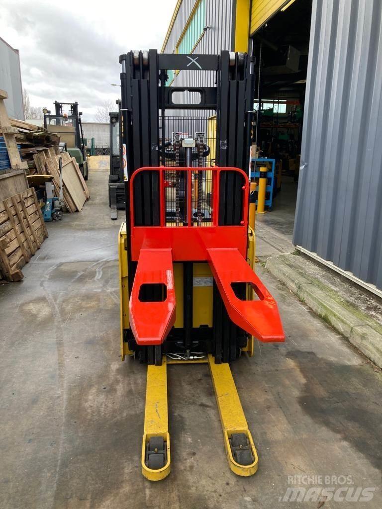 Yale MS12X Transpallet elettrici a timone