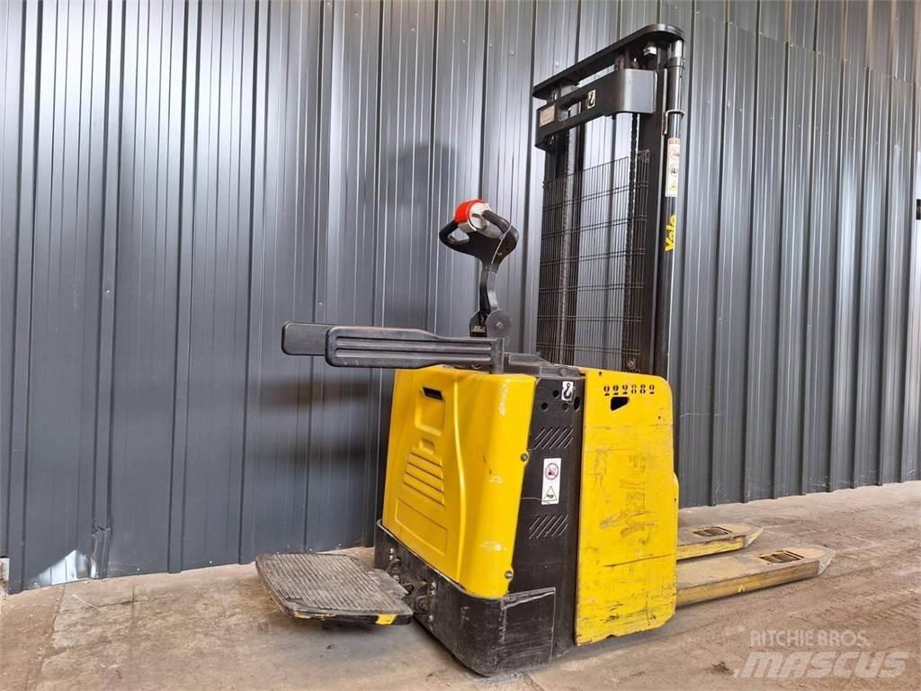 Yale MS12X Transpallet elettrici a timone