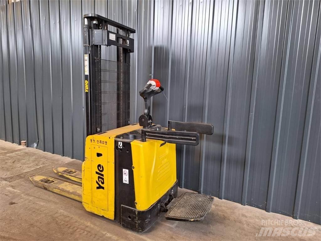 Yale MS12X Transpallet elettrici a timone