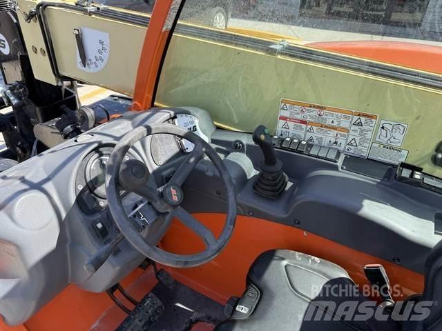 JLG G5-18A Costruzioni - Altro